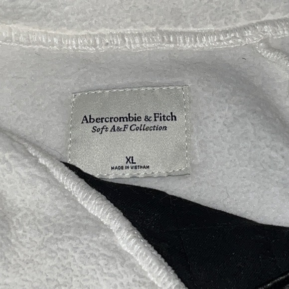 A & F sweater - Picture 5 of 5